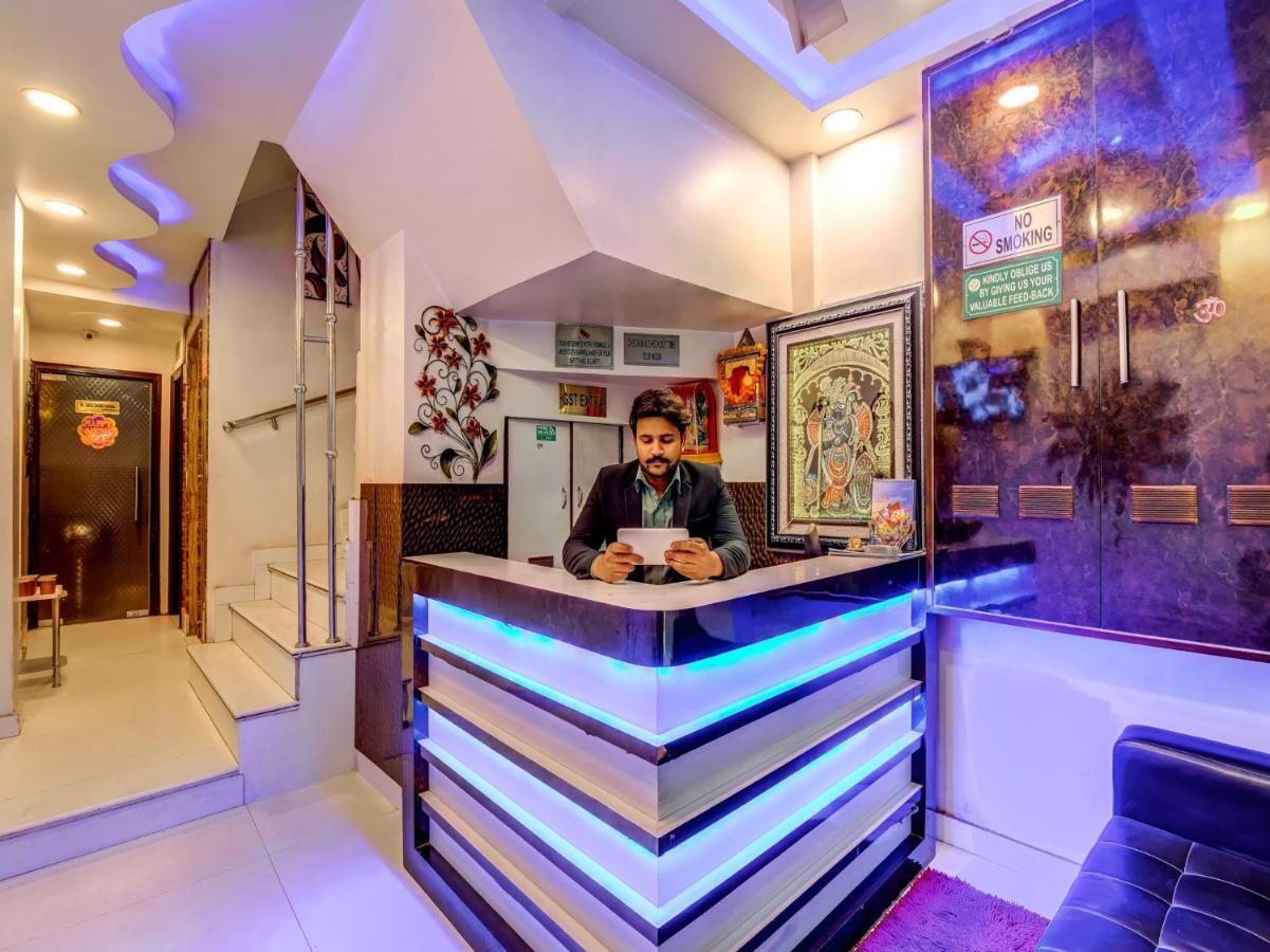 Hotel Sarthak Palace - By Pooja Hospitality New Delhi Exterior photo