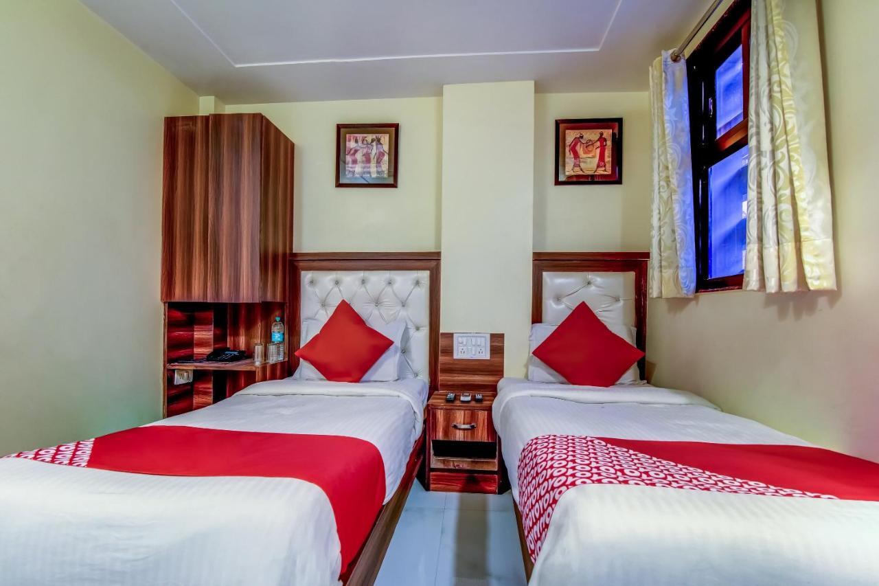 Hotel Sarthak Palace - By Pooja Hospitality New Delhi Exterior photo